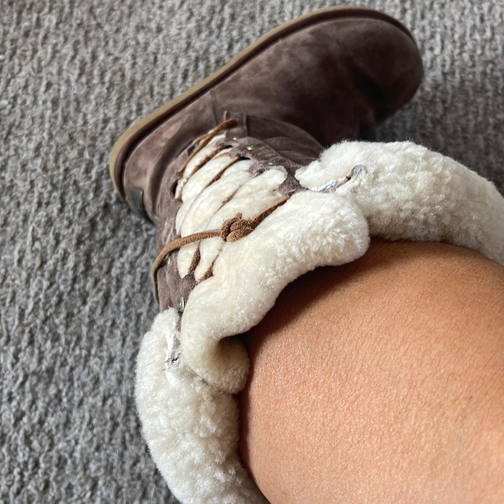 Uggs!!! - image 4